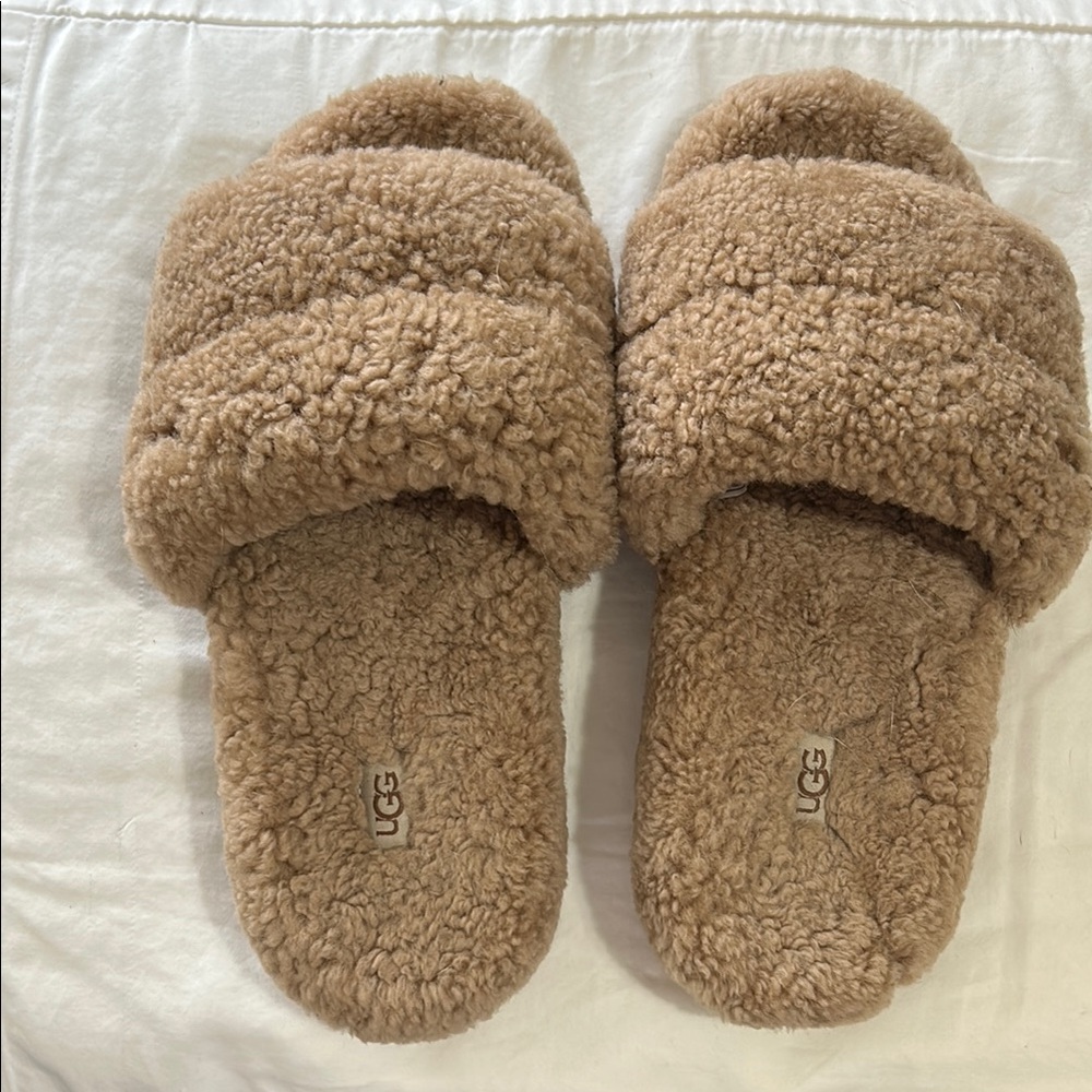 UGG Tan Fluffy Slippers